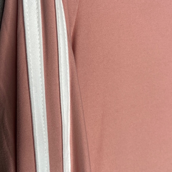 Pink 2 piece joggers - Picture 7 of 11